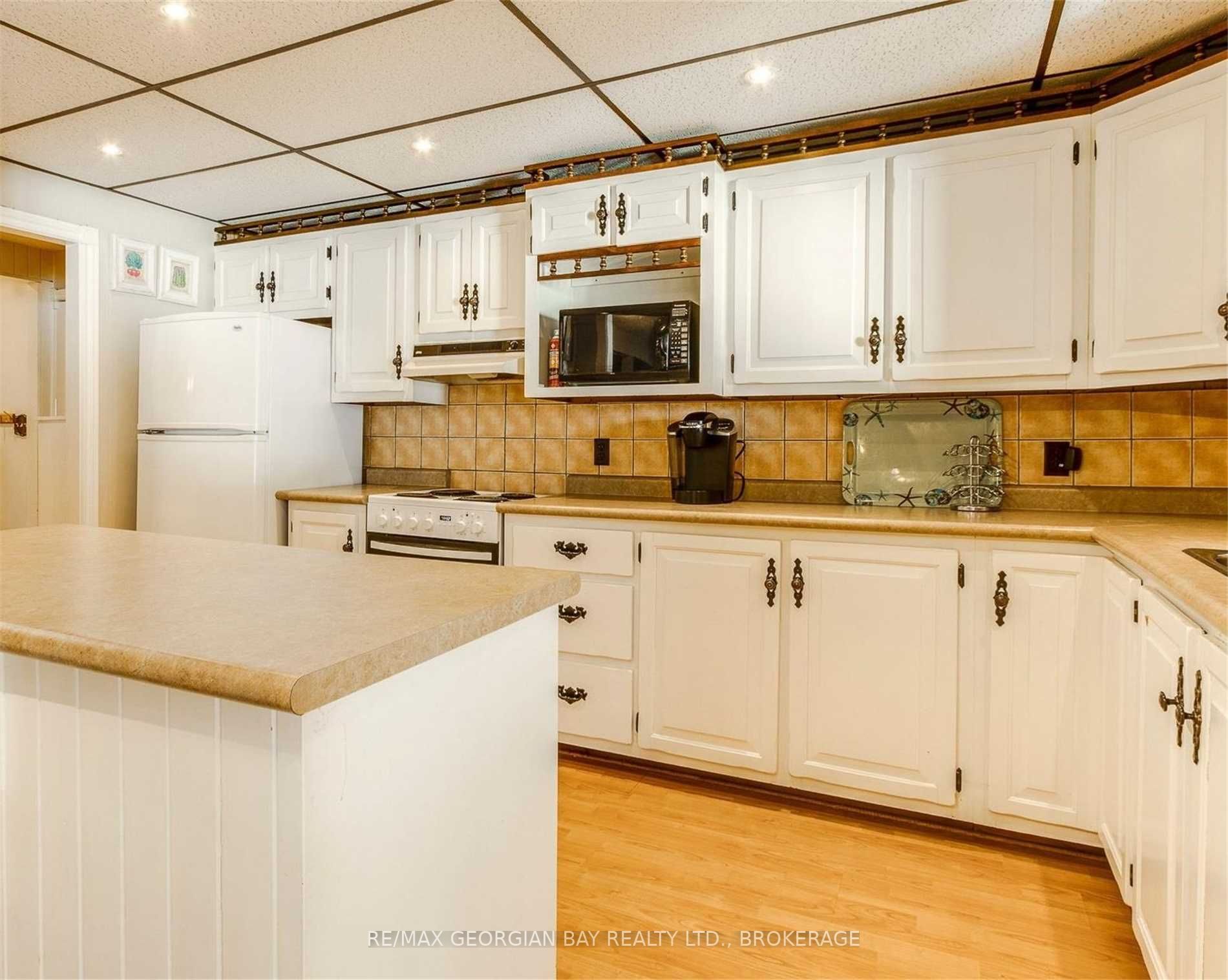 16 Yarwood Road