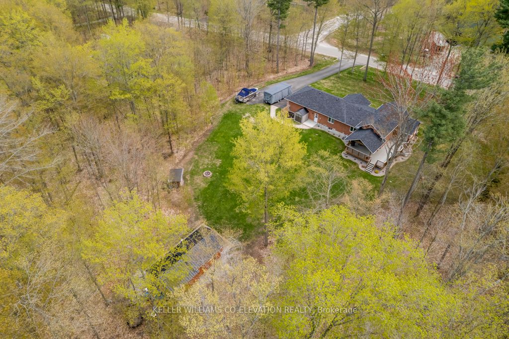 Listing S5919288 - Large Photo # 36