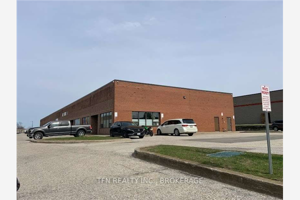 25 Saunders Rd, Barrie