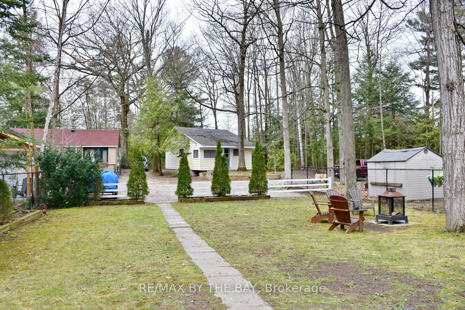 Listing S5928608 - Large Photo # 14