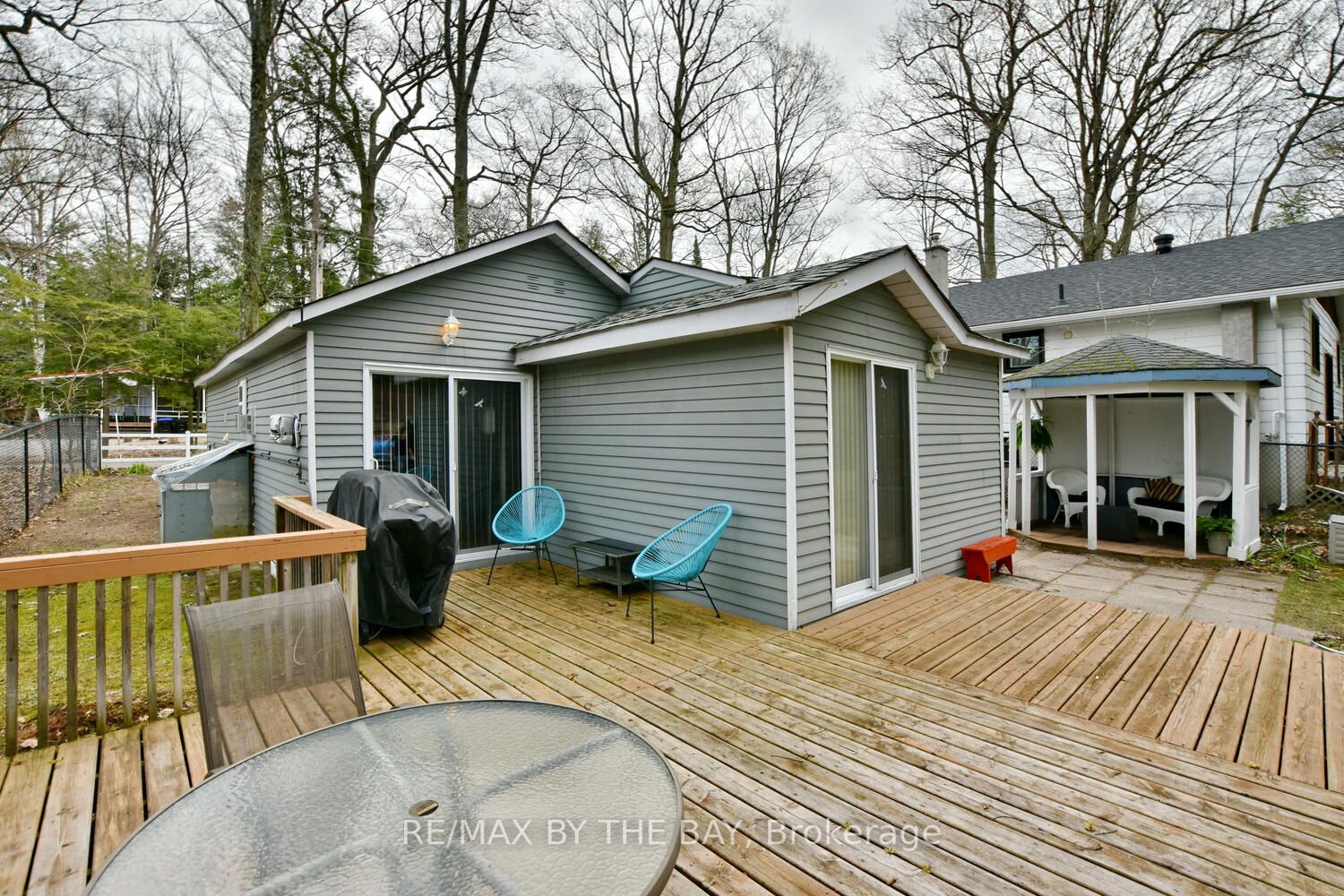Listing S5928608 - Large Photo # 11