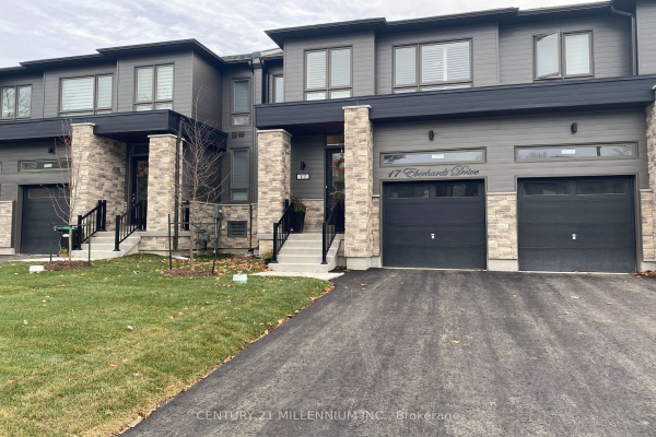 17 Eberhardt Dr, Wasaga Beach