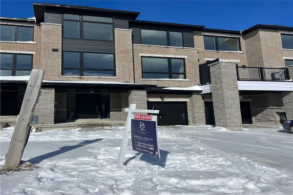 19 Blue Forest Cres N, Barrie