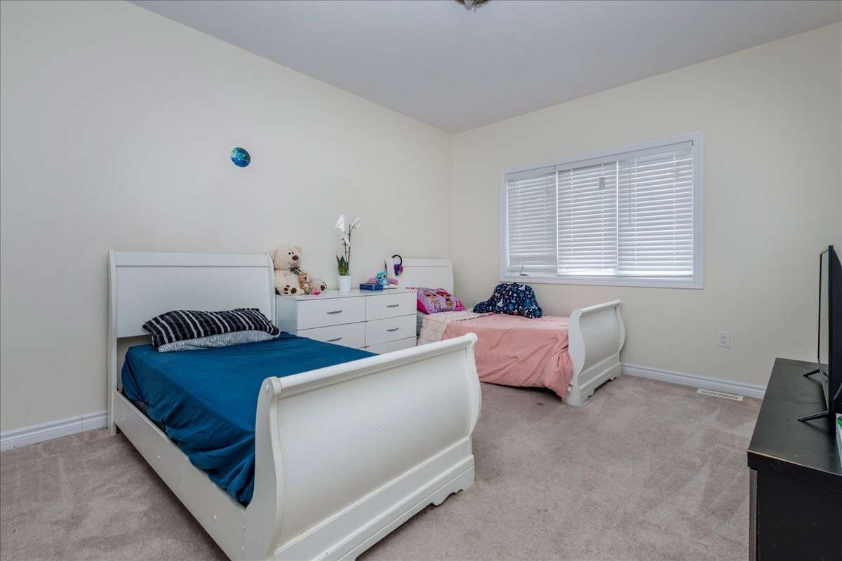 177 Isabella Dr