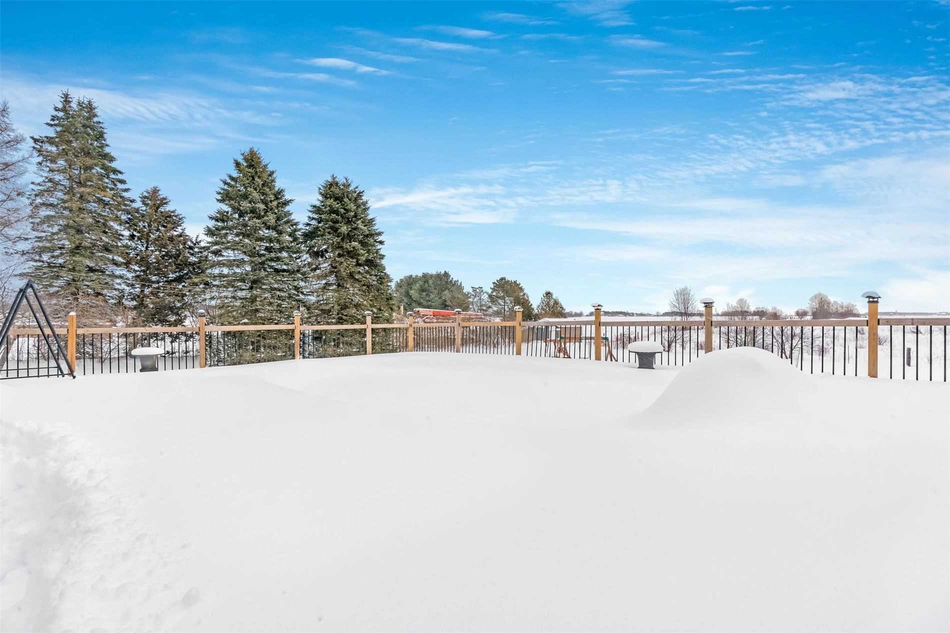 Listing S5932747 - Large Photo # 27