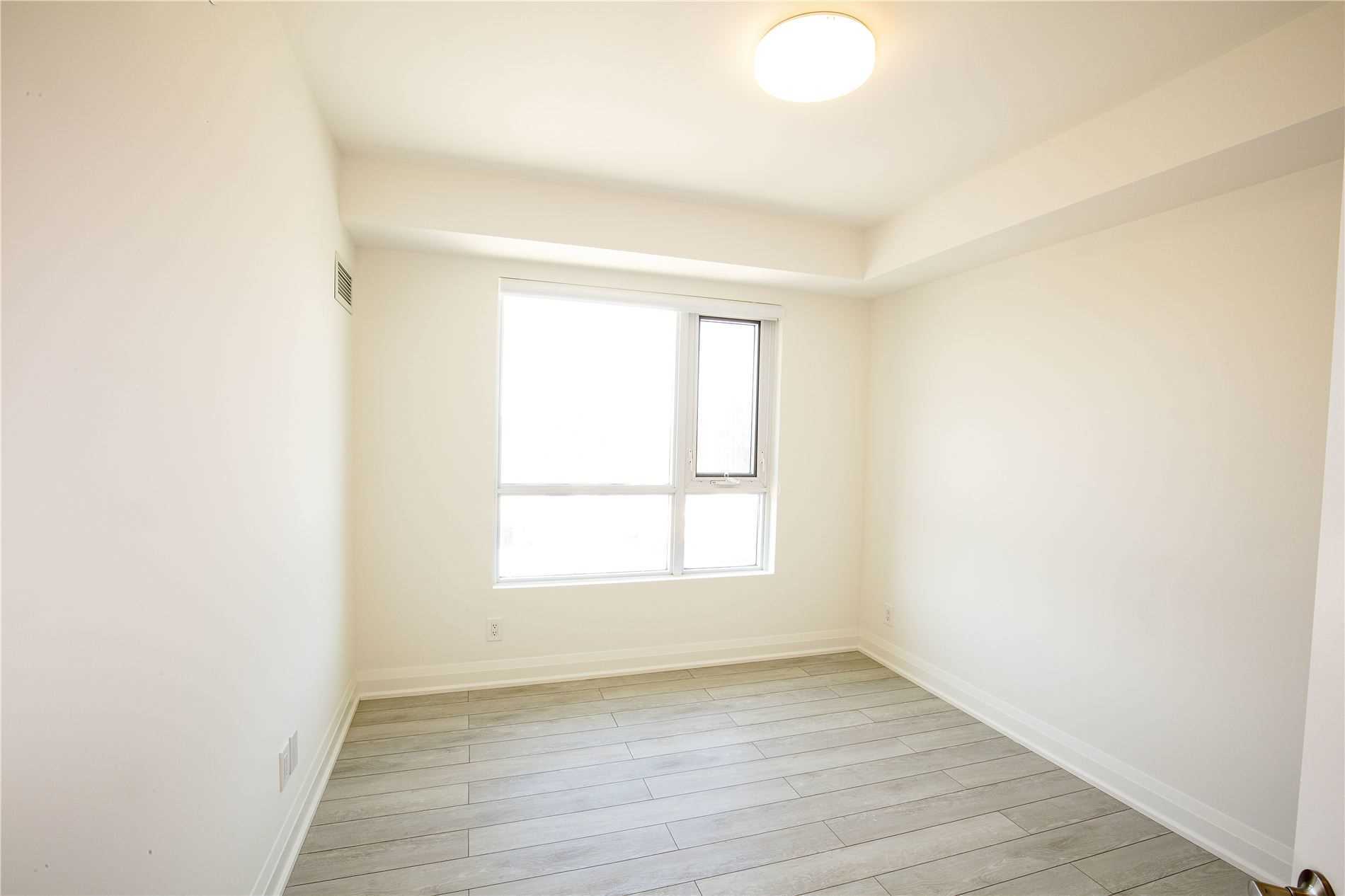 58 Lakeside Terrace, #317