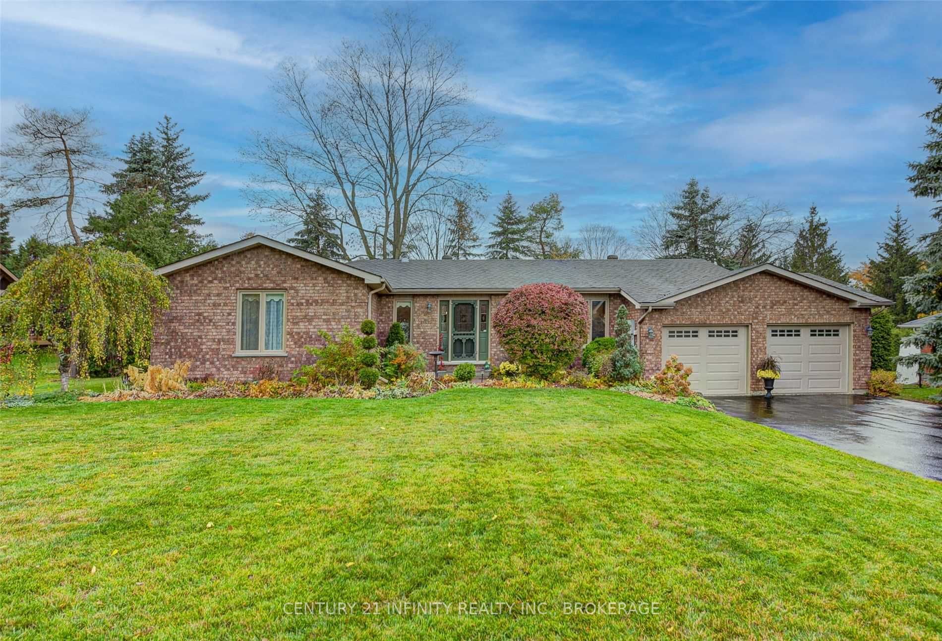 32 Priest Ave