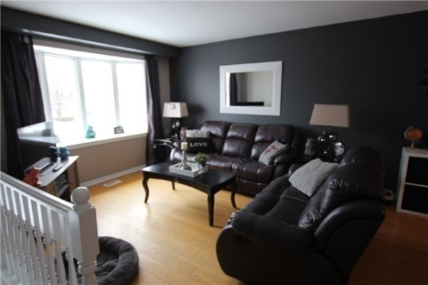 164 Cundles Rd E, Barrie