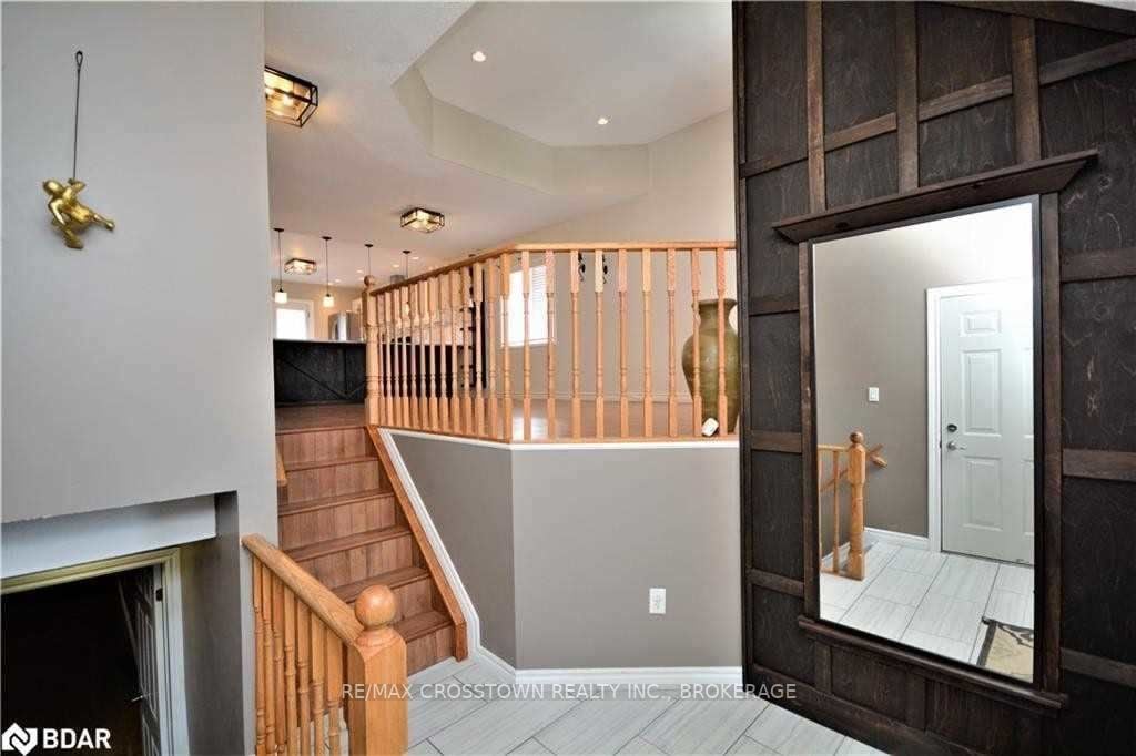 3 Consort Dr