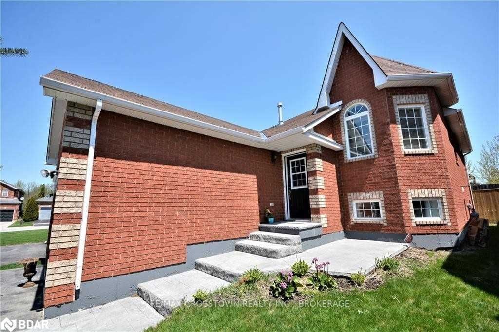 3 Consort Dr