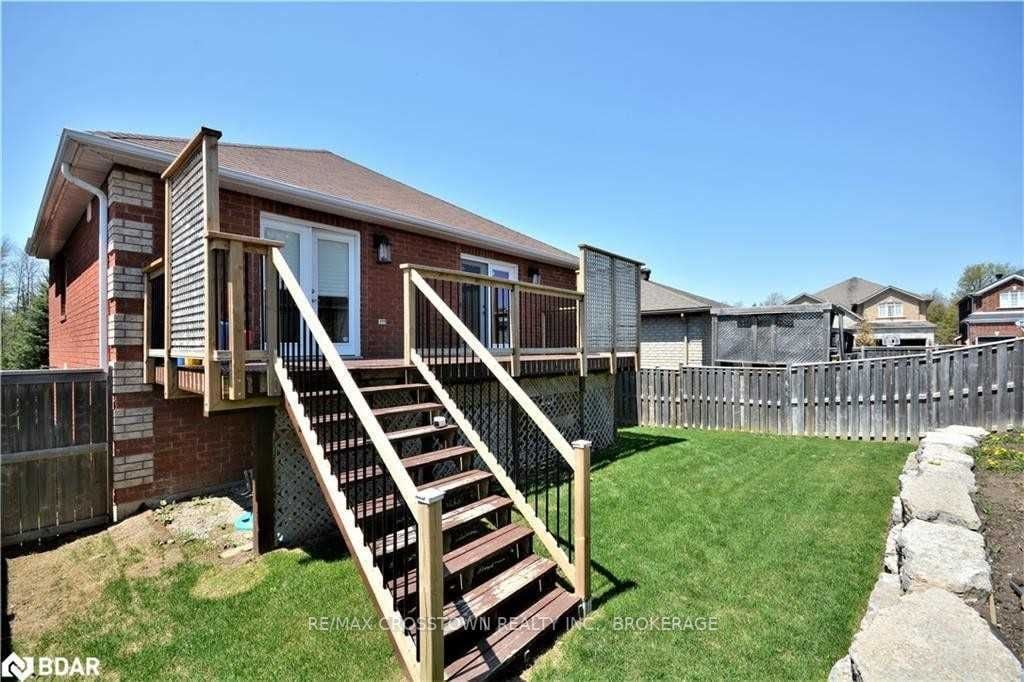 3 Consort Dr
