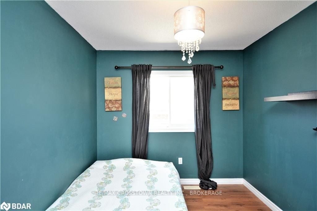 3 Consort Dr