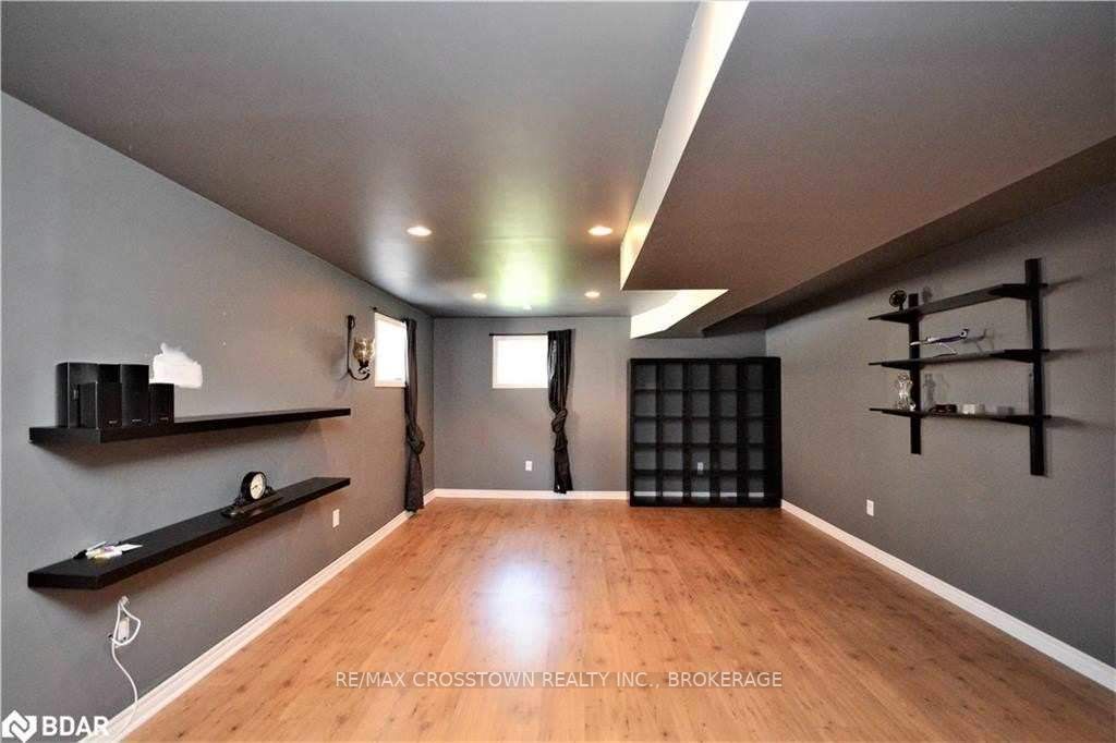 3 Consort Dr