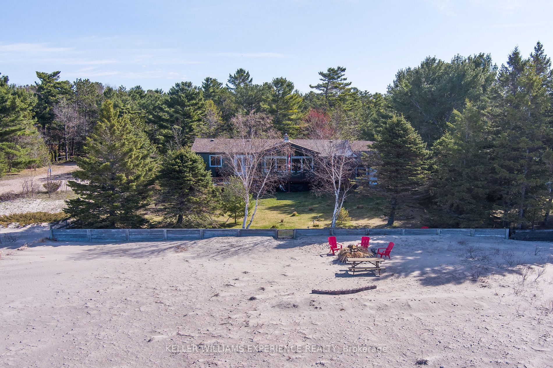 Listing S5941816 - Large Photo # 1