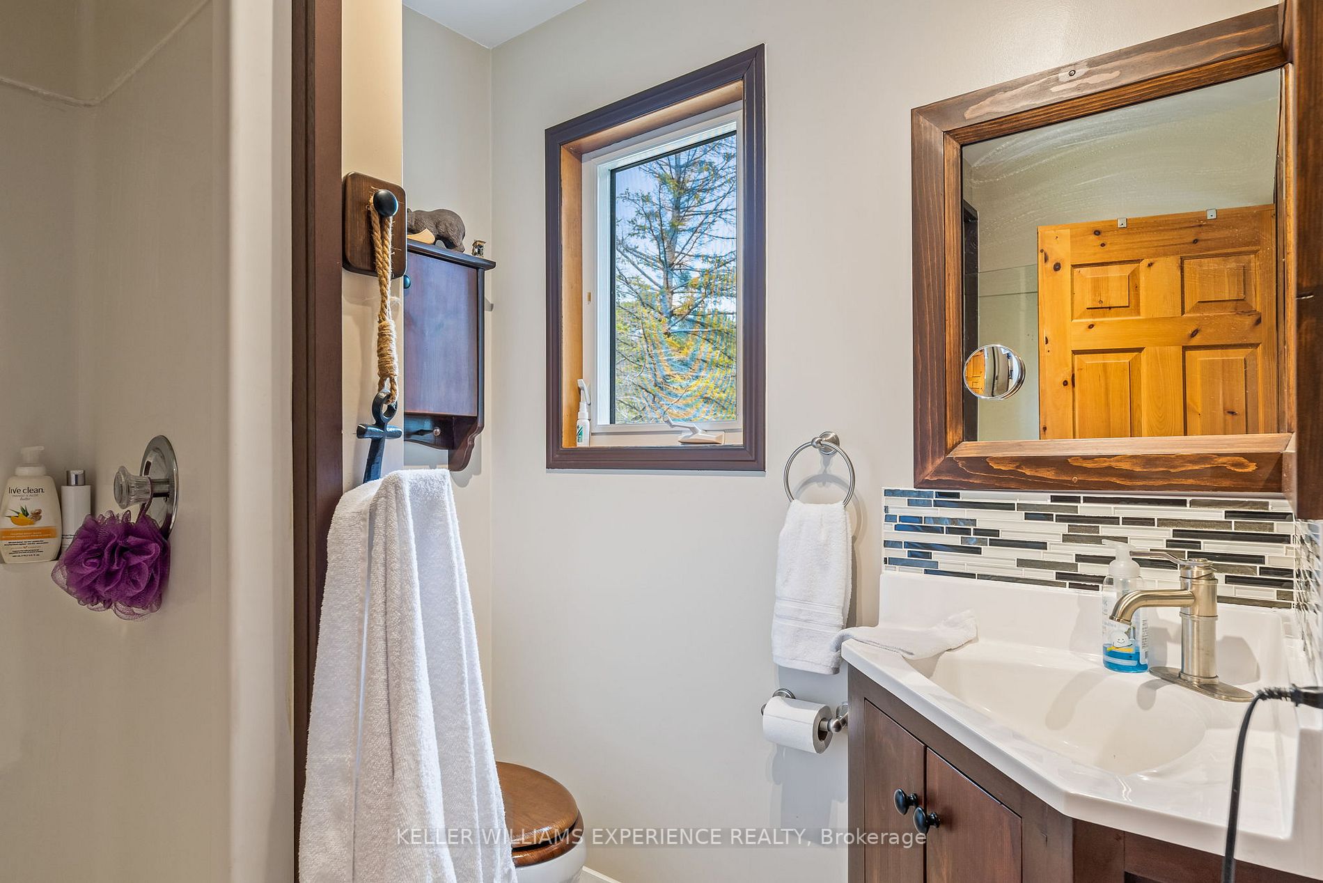 Listing S5941816 - Large Photo # 33