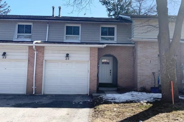 2 Bernick Dr, Barrie