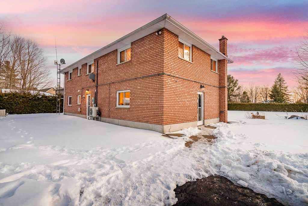 Listing S5944407 - Large Photo # 31