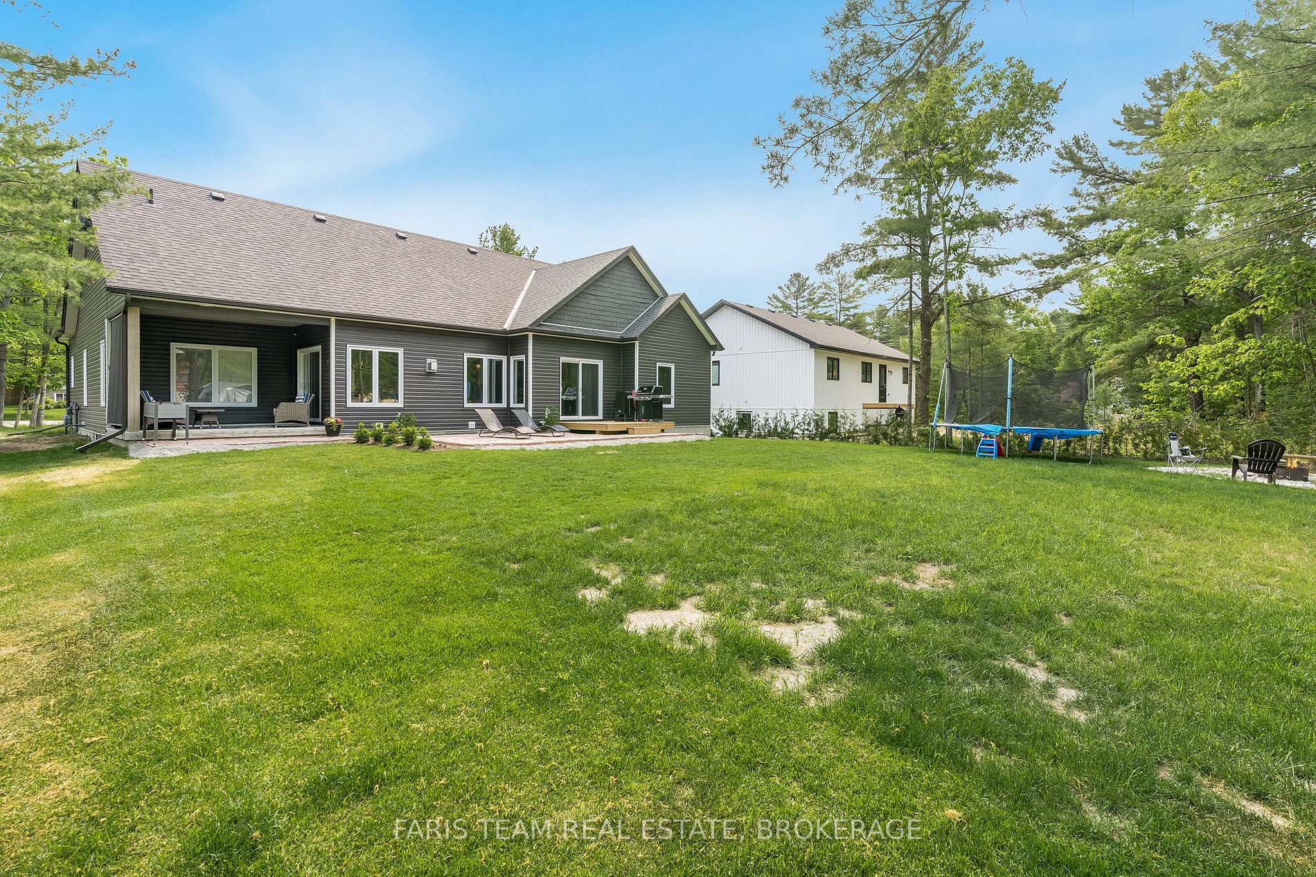 Listing S5944755 - Large Photo # 26