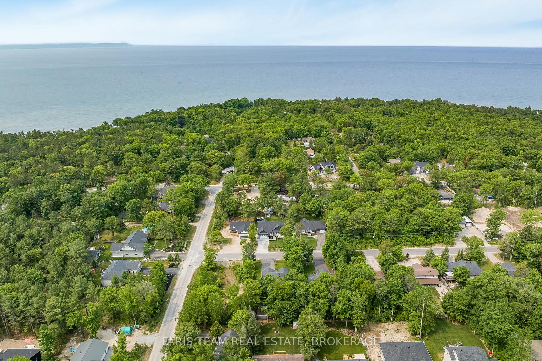 Listing S5944755 - Large Photo # 28
