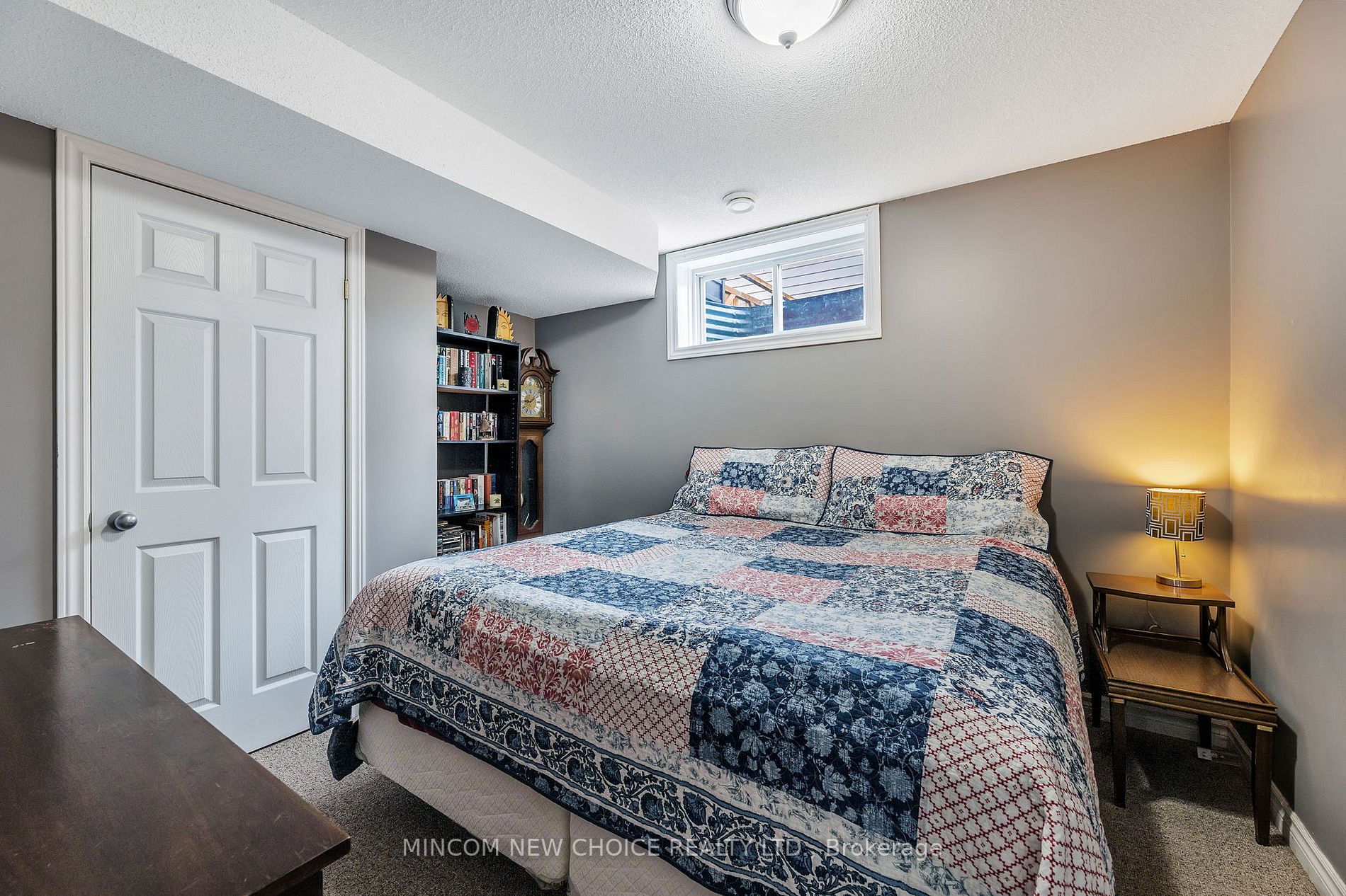19 Glenview Ave