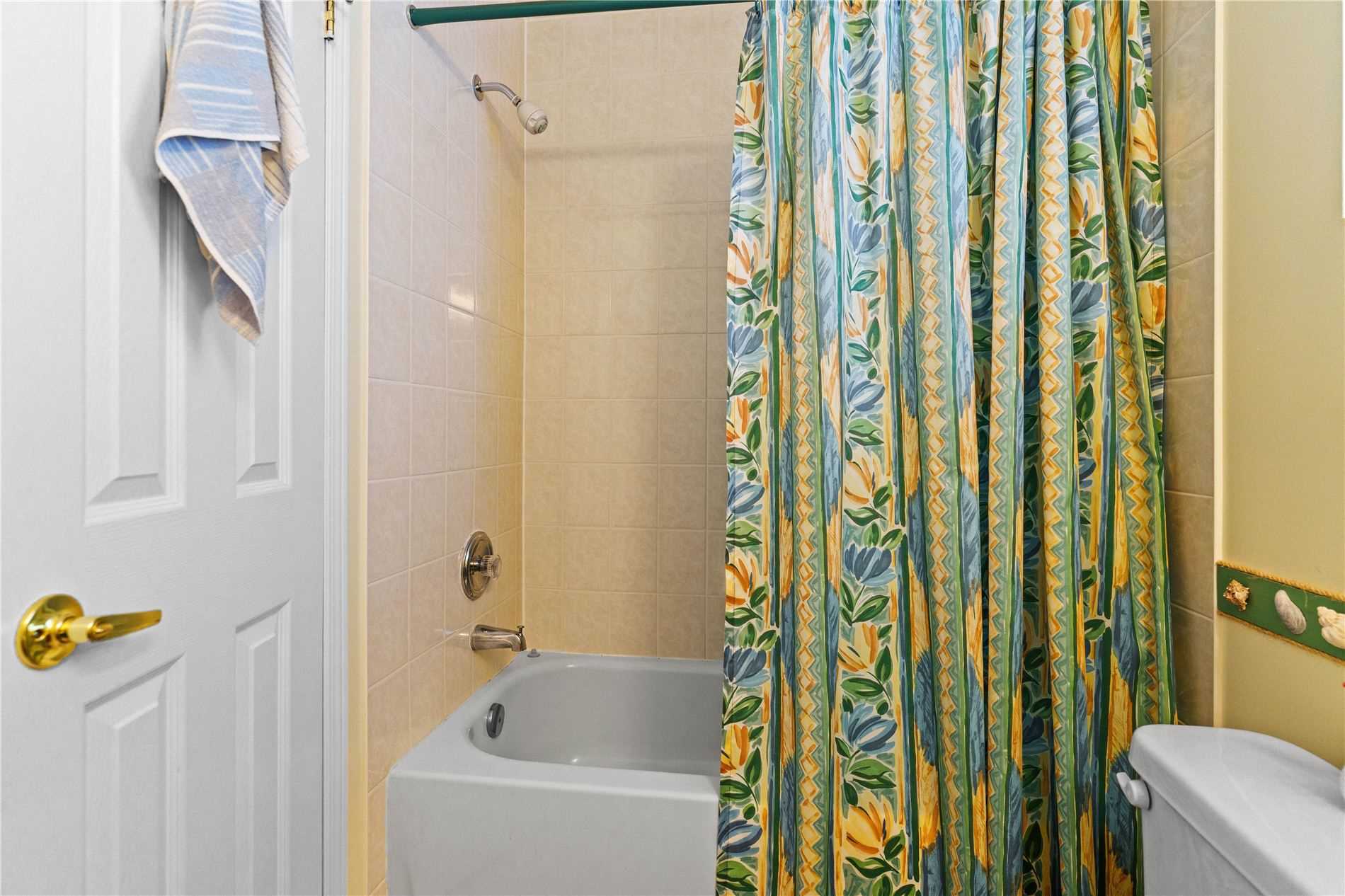 Listing S5947409 - Large Photo # 21