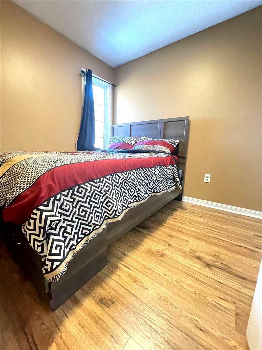 Listing S5948243 - Large Photo # 30