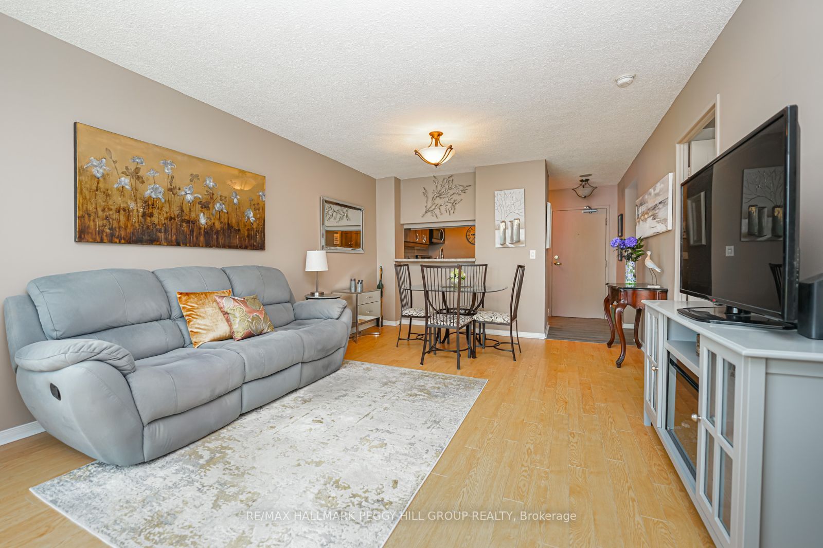 140 Dunlop St E, #901