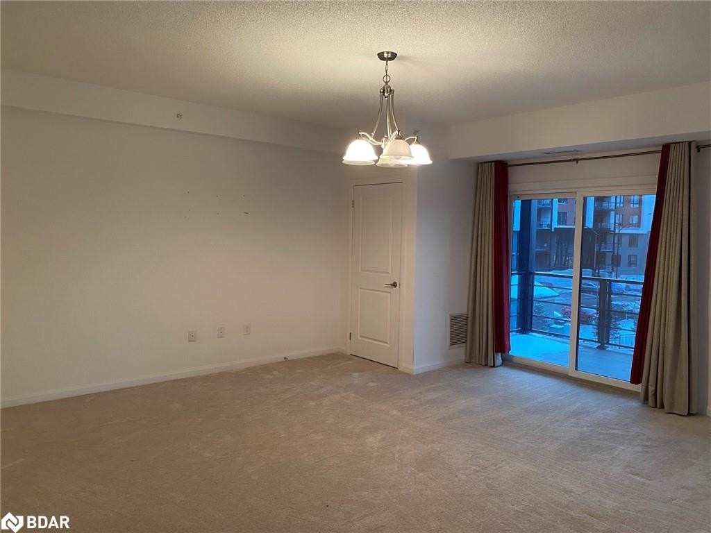 302 Essa Rd, #201