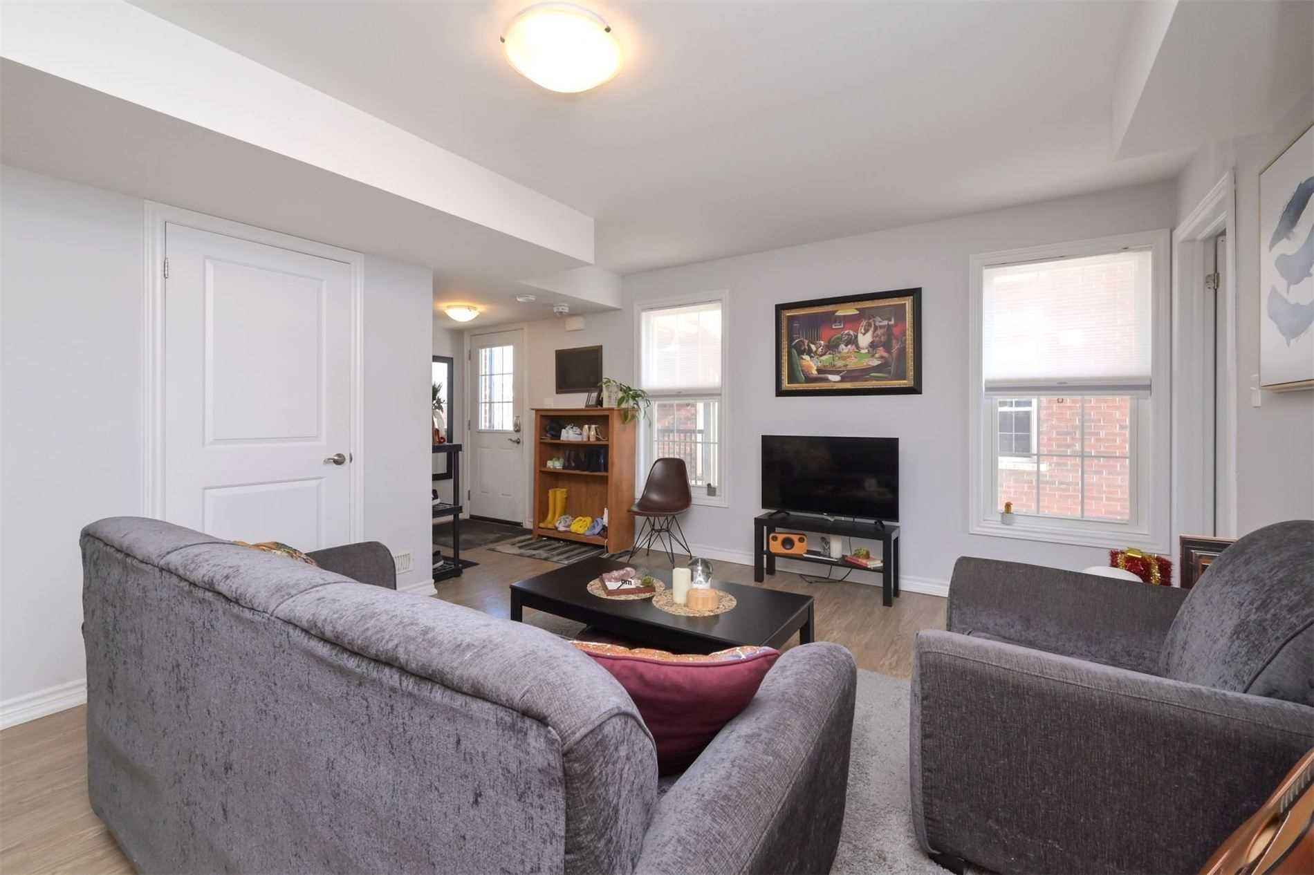 244 Penetanguishene Road, #16