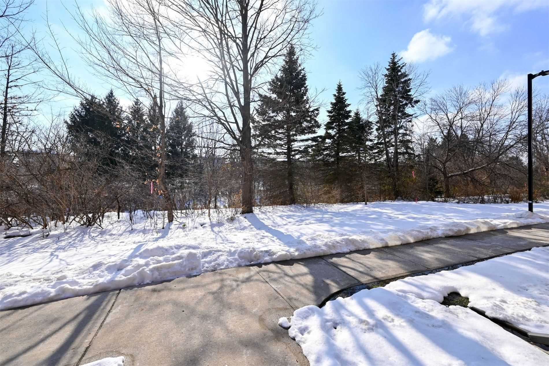 244 Penetanguishene Road, #16