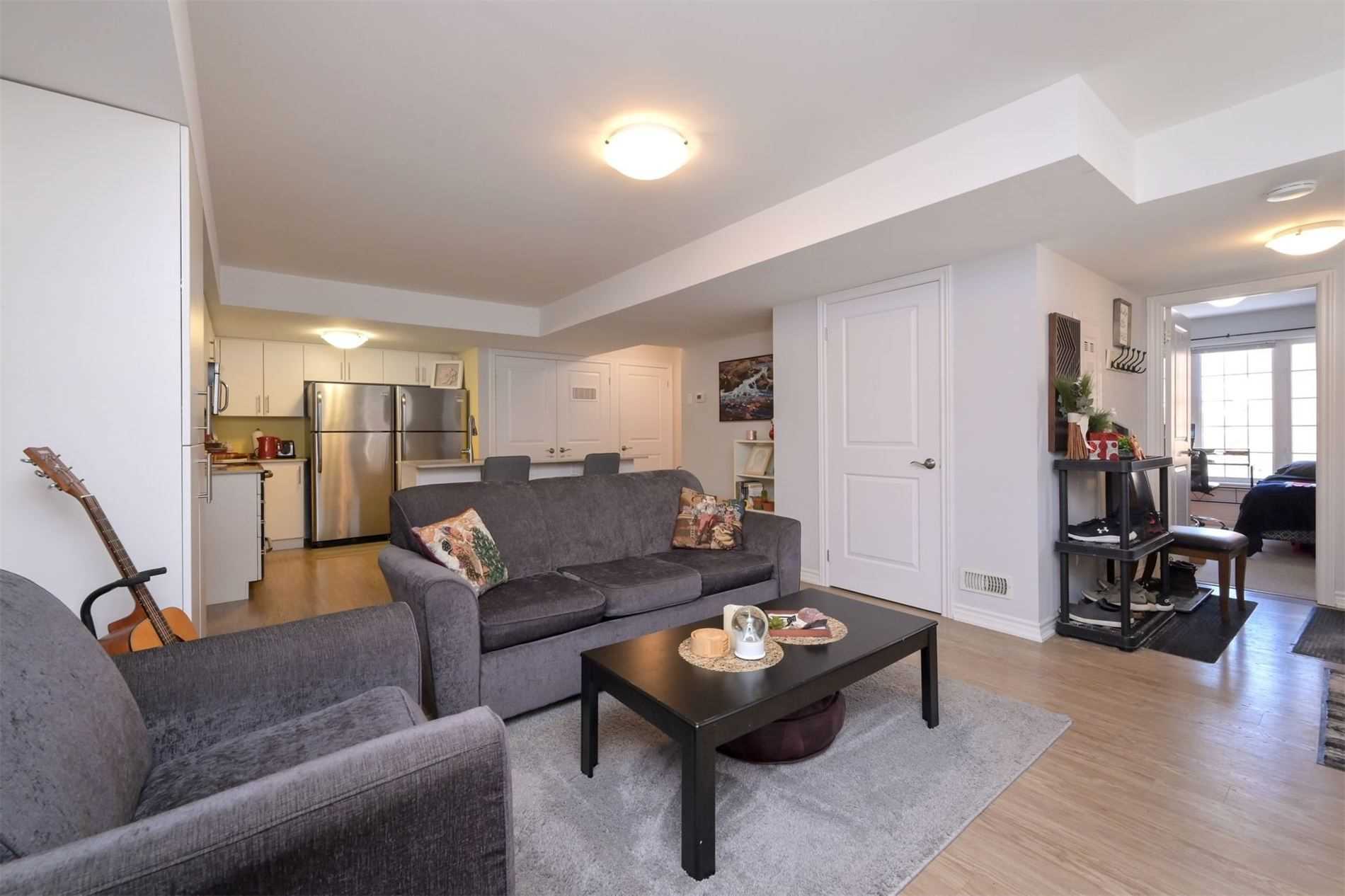 244 Penetanguishene Road, #16
