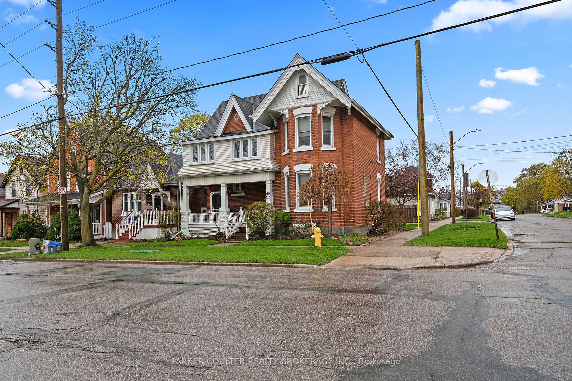66 Parkside Dr