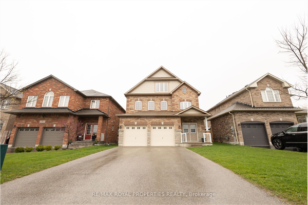 4 Trotter Crt, Barrie