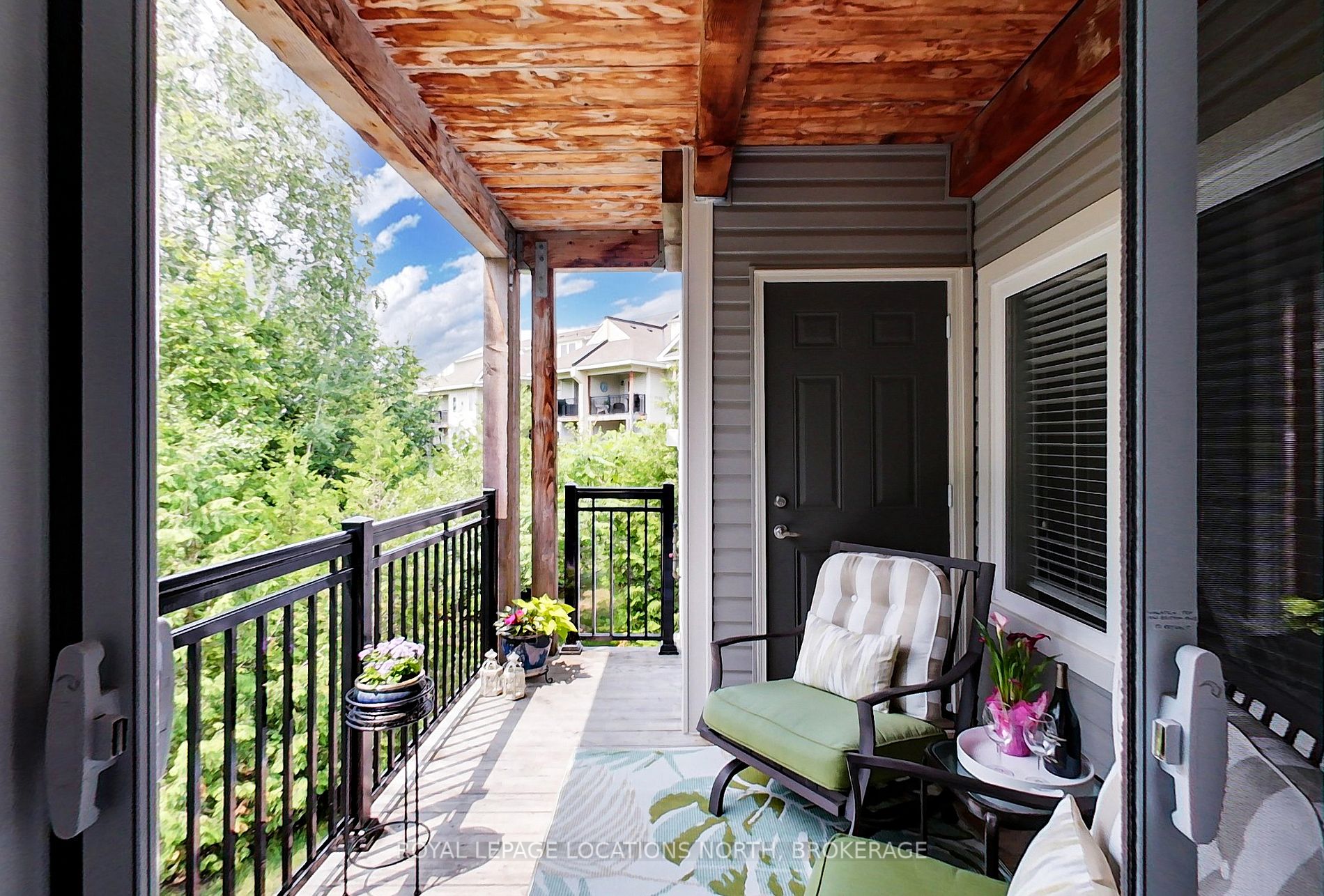 4 Brandy Lane Drive, #207