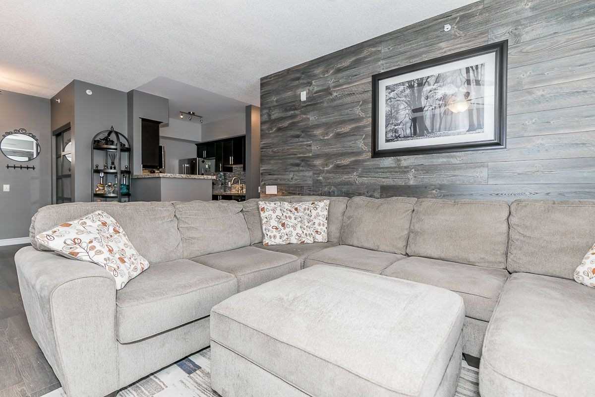 Listing S5951117 - Large Photo # 3