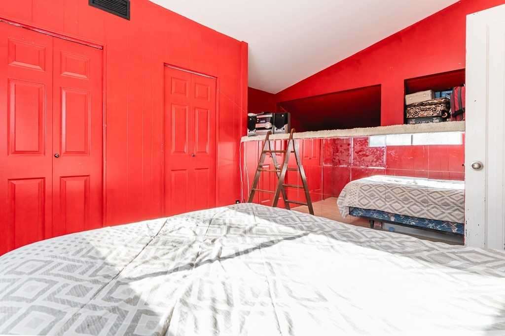 54 Hearthstone Drive