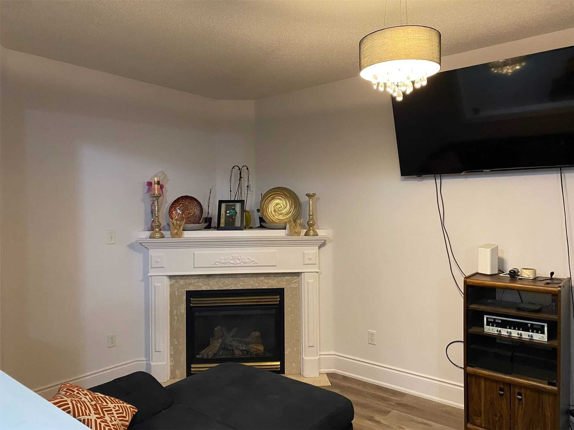 14 Jessica Drive