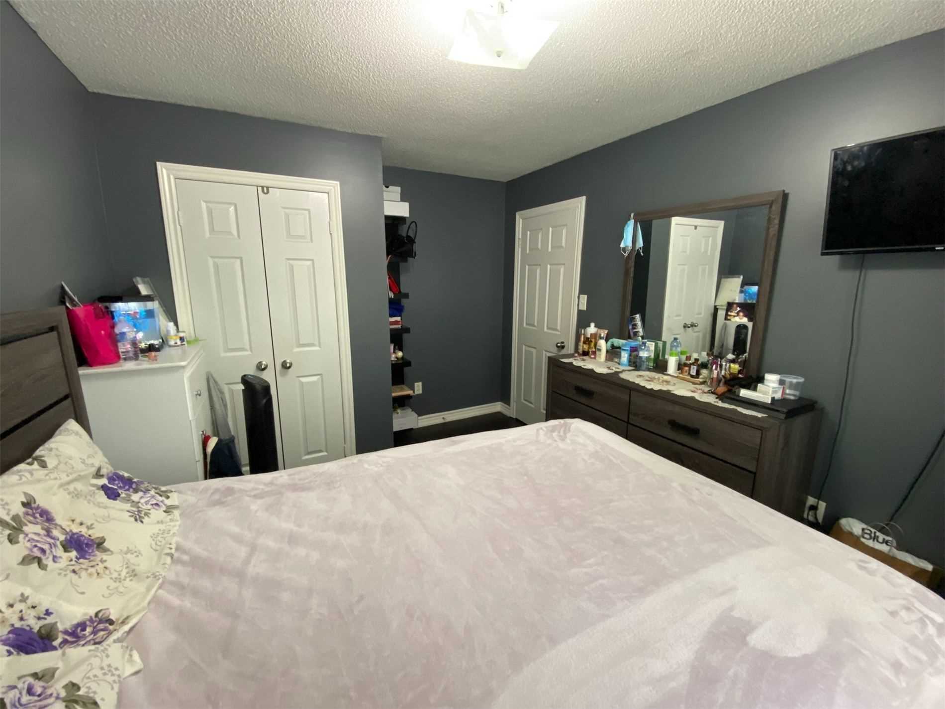 14 Jessica Drive