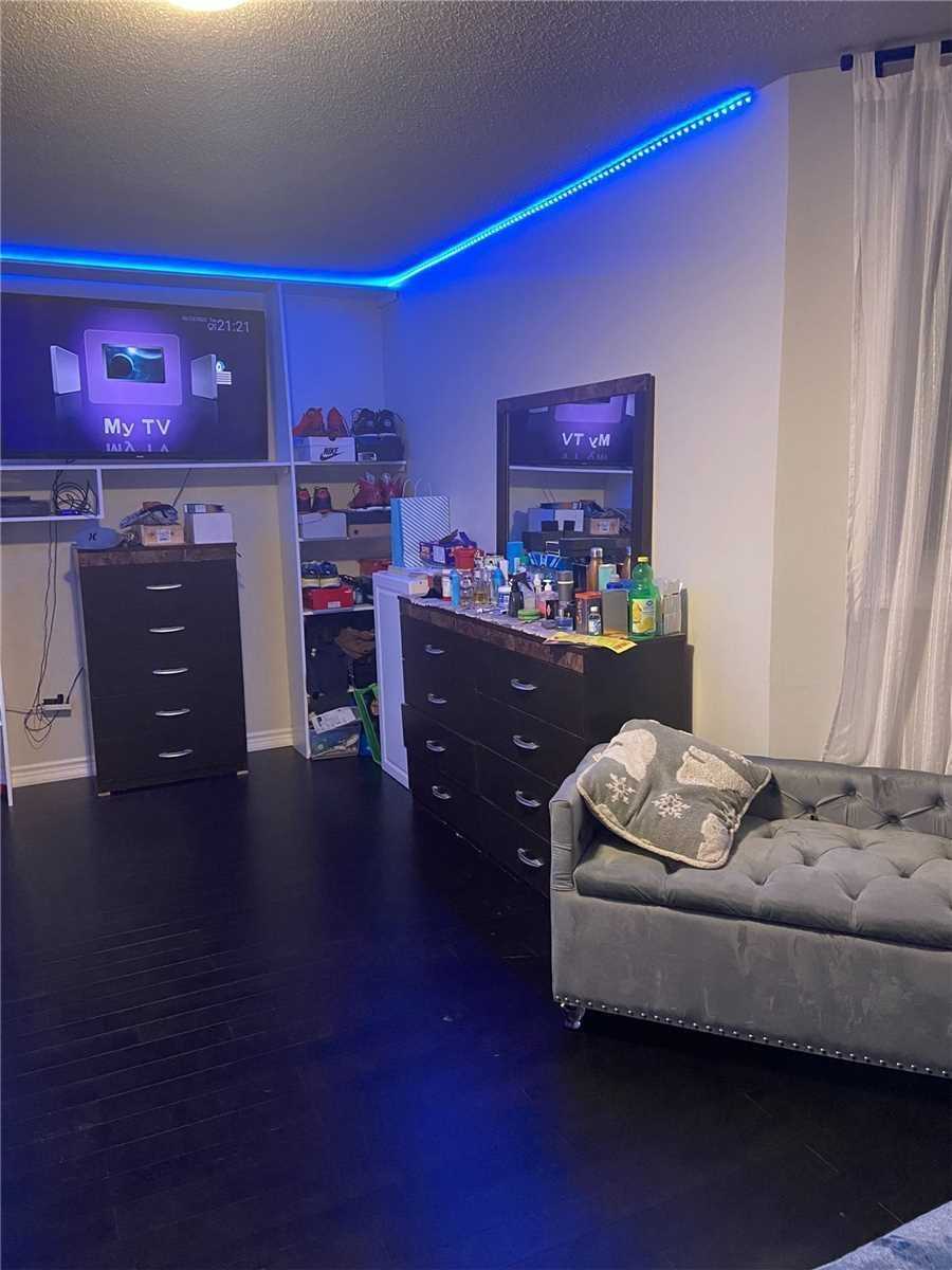 14 Jessica Drive