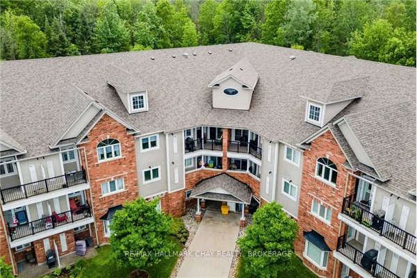 16 Westbury Rd, Wasaga Beach