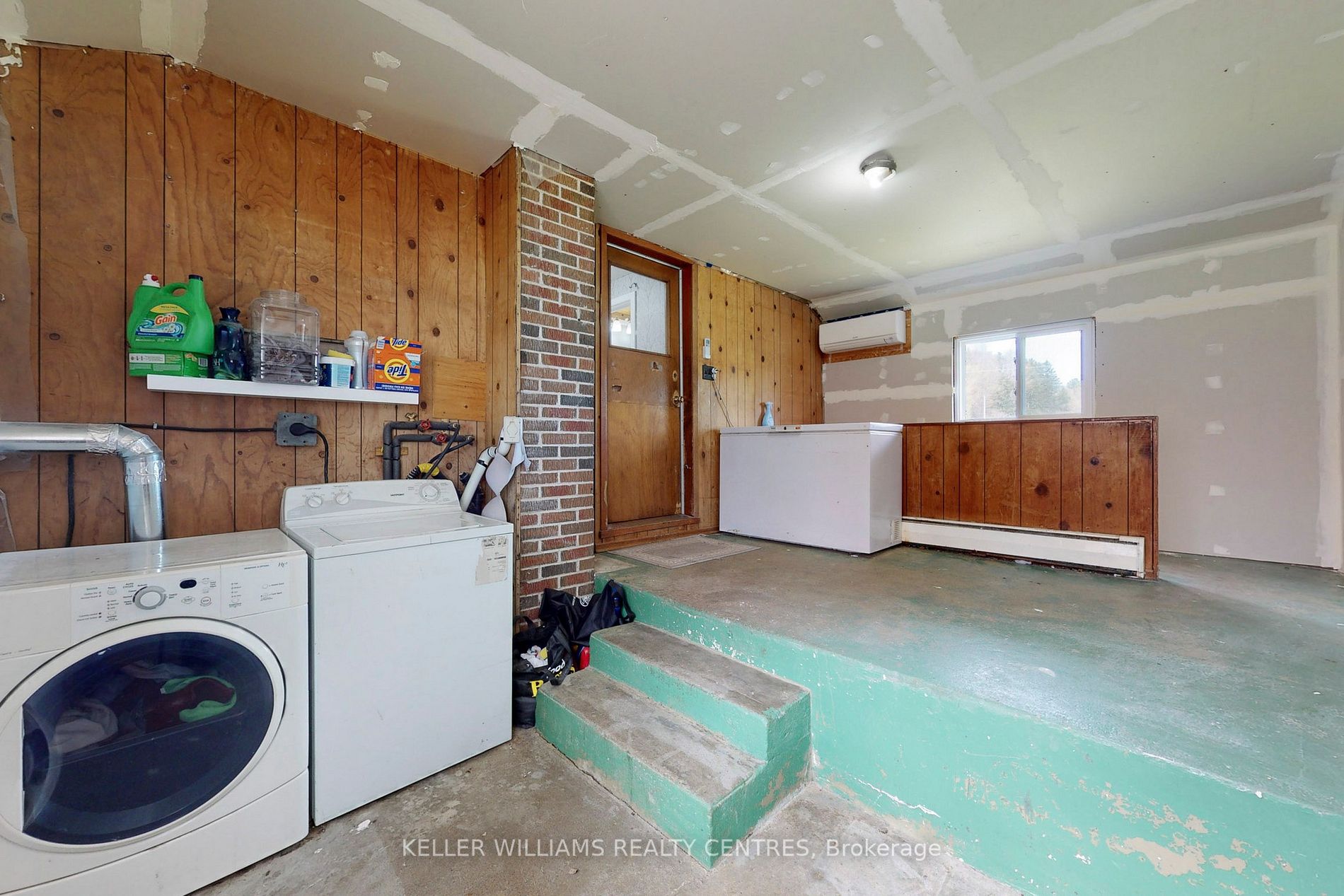 Listing S5952480 - Large Photo # 17
