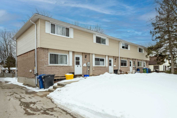371 Blake St, Barrie