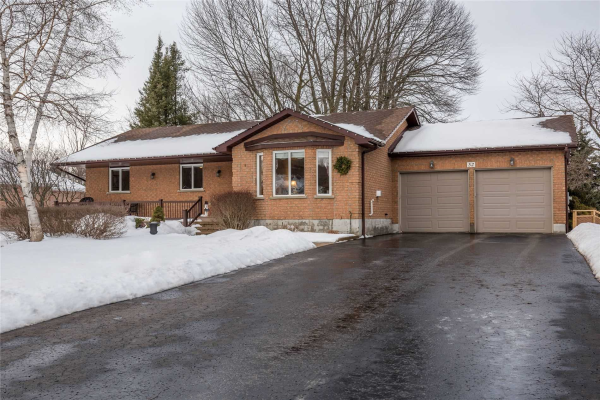 32 Nicholson Cres, Springwater