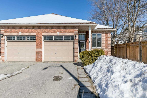 6 Peter St, Barrie