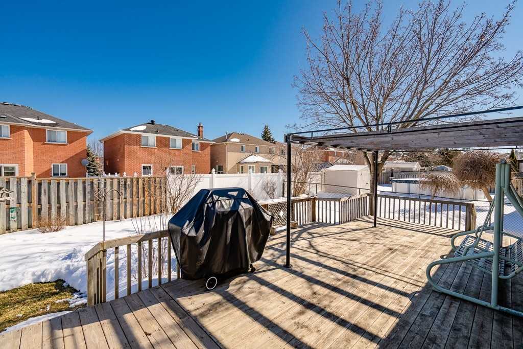 168 Hurst Dr
