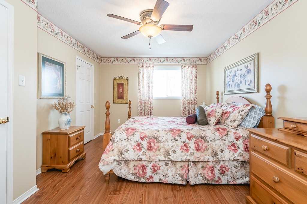 168 Hurst Dr
