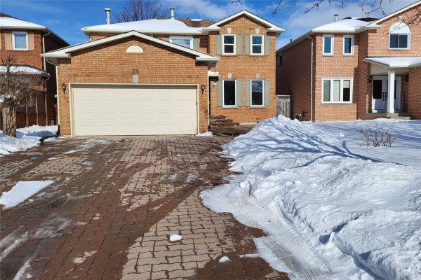 26 Brushwood Cres, Barrie