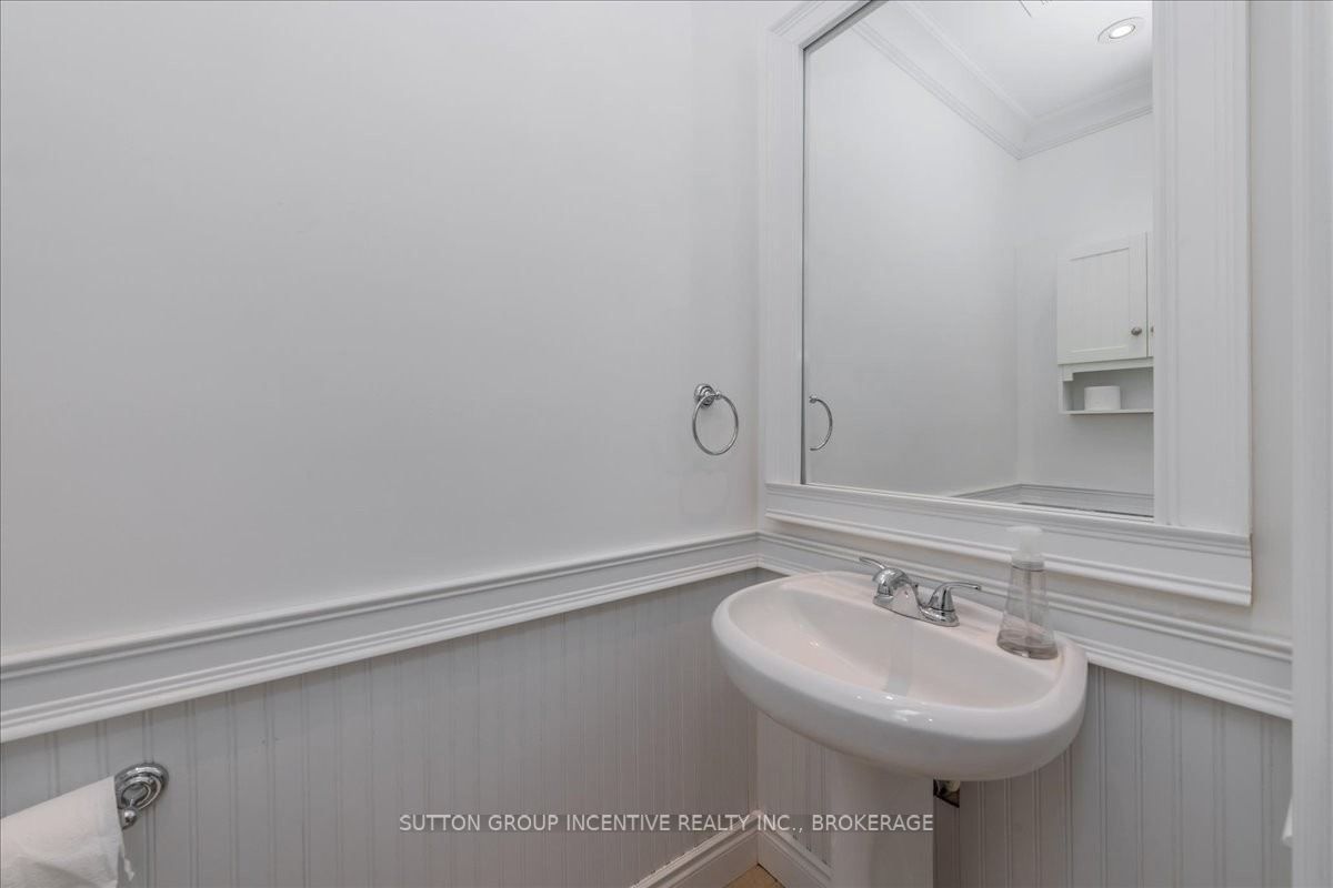 Listing S5959953 - Large Photo # 13