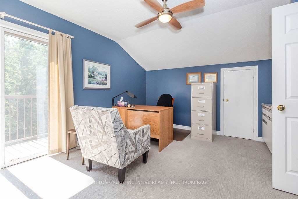 Listing S5960025 - Large Photo # 23
