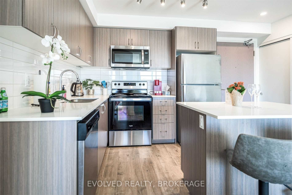 58 Lakeside Terr, Barrie